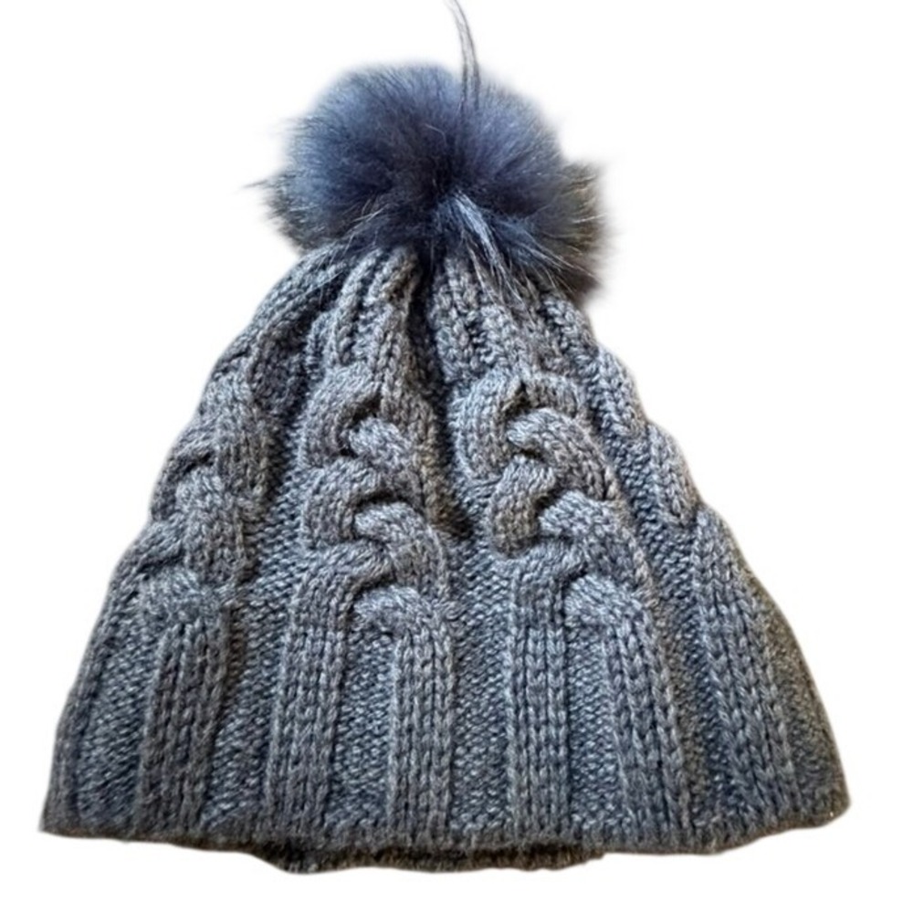 Feldur Verkstæði Iceland Wool Blend Cable Knit Beanie Real Fur Pom Pom Gray